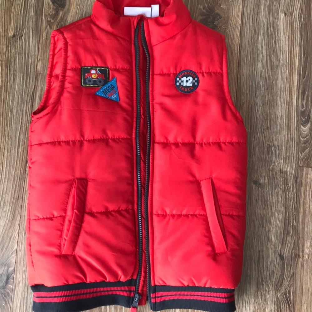 Never Worn - boys Puffy Vest!